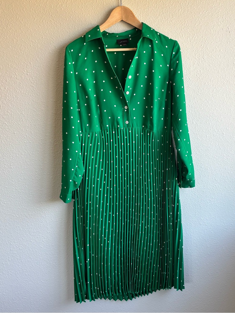 Green Polka Dot Pleated Dress